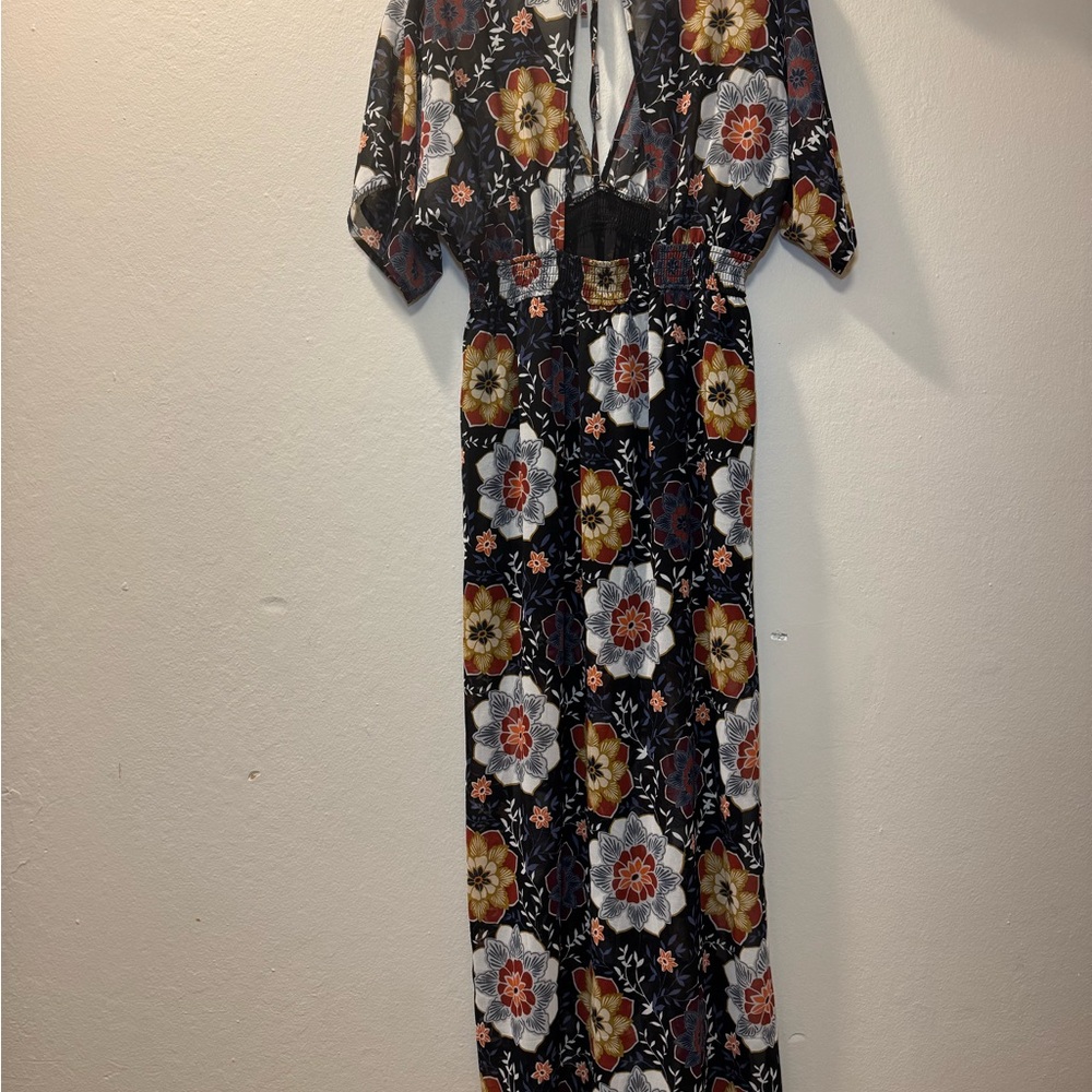 Forever 21 Black Maxi Dress with Red, Gold, Cream Floral Print - Picture 5 of 12